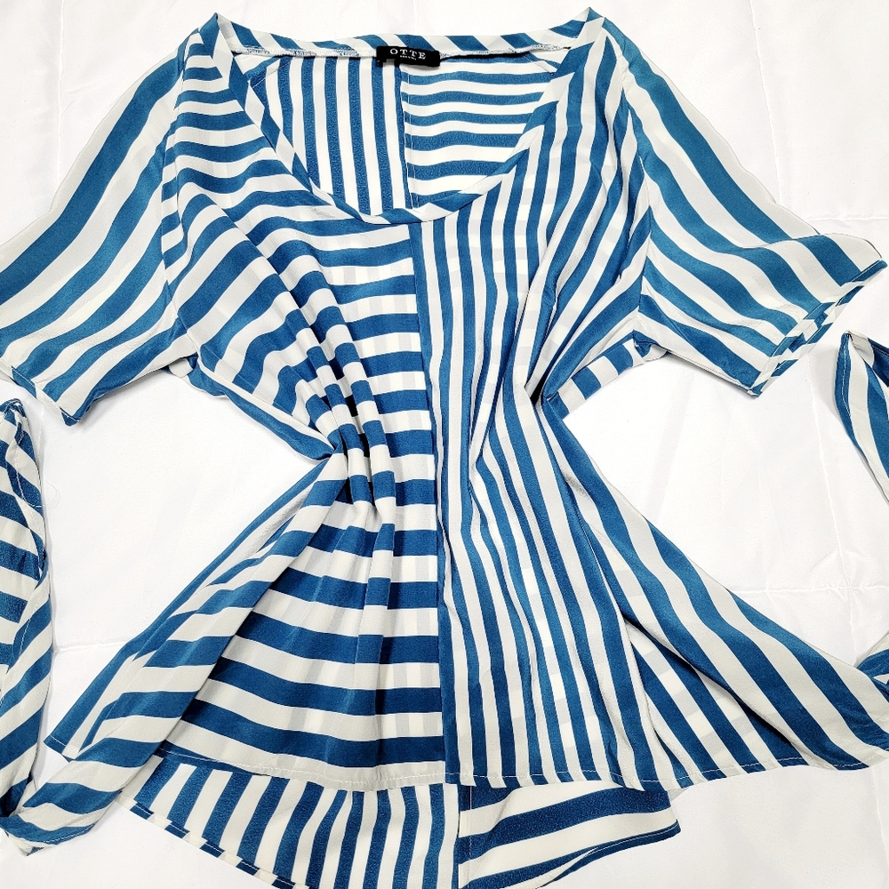 OTTE Silk Top